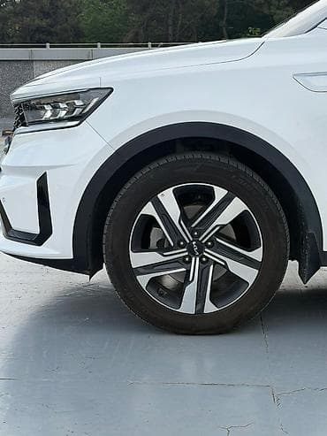 kia k7: Kia Sorento: 2023 г., 1.6 л, Гибрид — 8