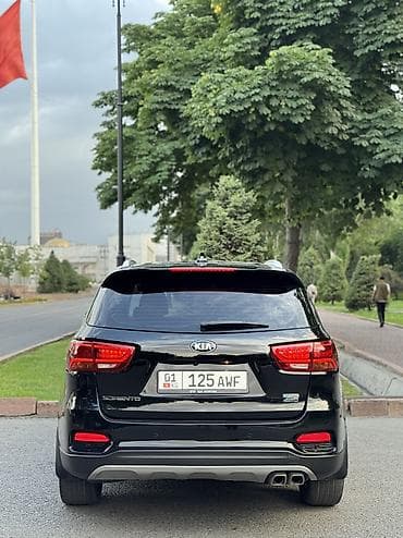 360: Kia Sorento: 2018 г., 2.2 л, Автомат — 5