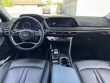 Продажа авто: Hyundai Sonata: 2019 г., 2 л, Автомат, Газ, Седан — 8