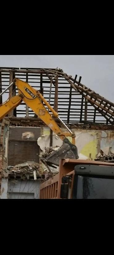 Демонтаж и вывоз строительного мусора экскаватором - Механизированный