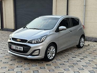 Транспорт: Chevrolet Spark: 2018 г., 1 л, Вариатор, Бензин, Хэтчбэк — 1