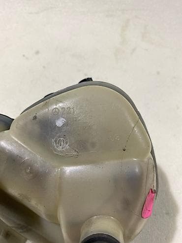 ml 350: Бачок Mercedes-Benz 2008 г., Оригинал — 3