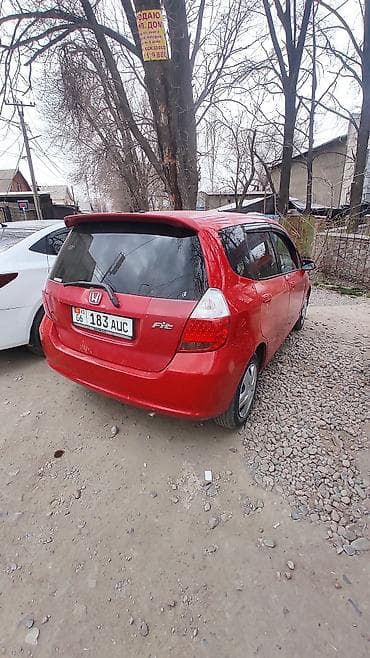 авто чехол универсал: Honda Fit: 2004 г., 1.5 л, Автомат, Бензин, Хэтчбэк — 1
