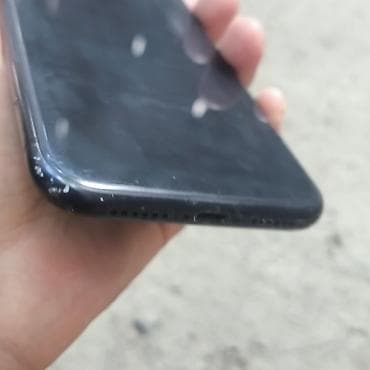 jet: IPhone Xr, Б/у, 128 ГБ, Jet Black, Чехол, 87 % — 4