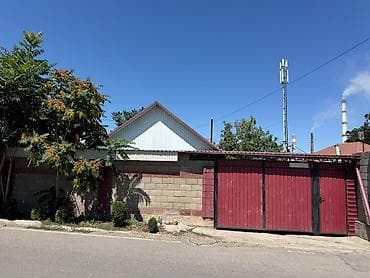 толстого: Продается дом под бизнес в самом центре,вдоль трассы🔥 Расположен в ж/м — 1