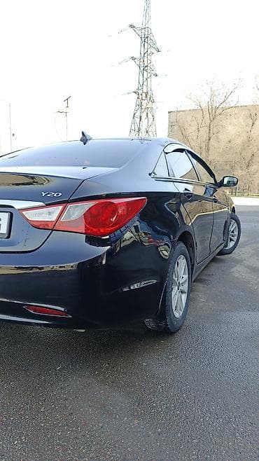 sonata: Hyundai Sonata: 2010 г., 2 л, Типтроник, Бензин, Седан — 6