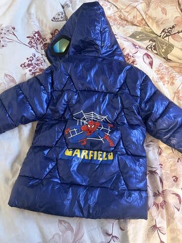 купить куртку детскую на мальчика: Куртка зимняя на 4-5-6 лет 
Значек светиться 
Состояние идеальное — 2