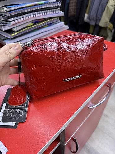 Очки: Маленькая красная сумка — акцент, который сделает любой образ ярче ❤️ — 1