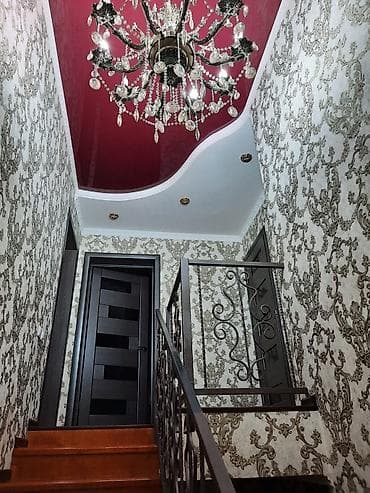 1 комнатная ква: 🔥 Срочно продается готовый кирпичный дом! 📍 Район Ак-Ордо 3, всего 400 — 7