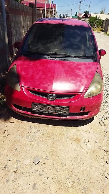Honda Fit: 2001 г., 1.3 л, Вариатор, Бензин, Универсал