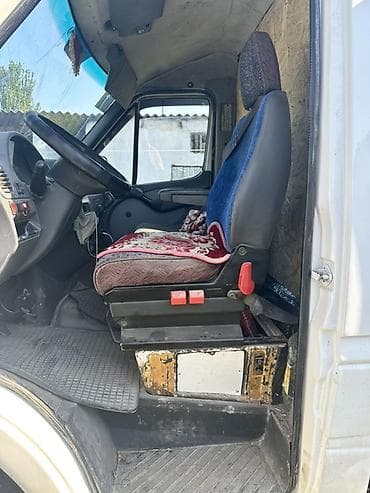 усилитель 5 1: Грузовик, Mercedes-Benz, Стандарт, 6 т, Б/у — 6