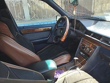 124 мер: Mercedes-Benz W124: 1990 г., 0.3 л, Автомат, Дизель, Седан — 1