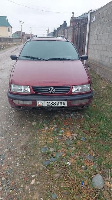 Volkswagen Passat: 1994 г., 1.8 л, Бензин, Универсал