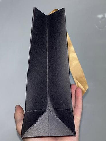 ваза бишкек: Подарочный пакет (плотный картон, с ленточными ручками, аккуратная — 3