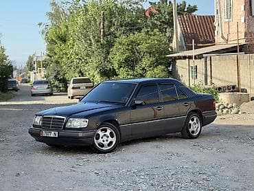 mers e124: Mercedes-Benz W124: 1992 г., 2.2 л, Механика, Бензин, Седан — 3
