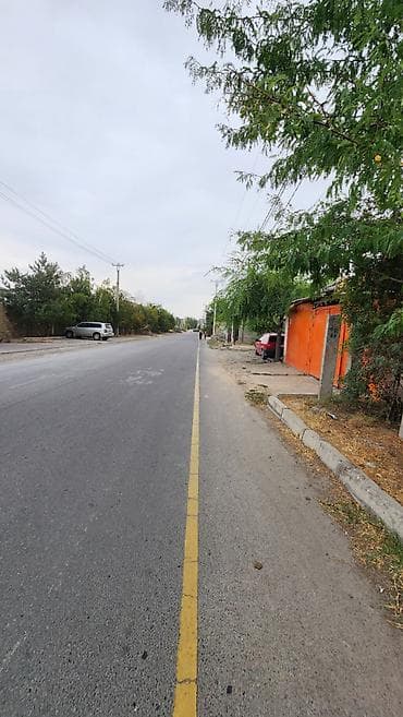 Үйлөр: 🏡 Продается дом в южной части города Бишкек, в самом престижном — 10