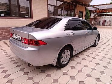 Honda Accord: 2004 г., 2 л, Автомат, Бензин, Седан — 6