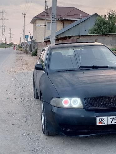 Audi A4: 1998 г., 2.8 л, Механика, Бензин, Седан