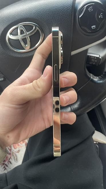 mi true: IPhone 14 Pro, 256 ГБ, Золотой, 80 % — 2