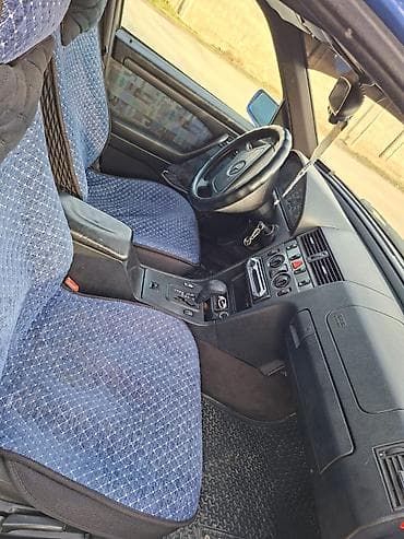 бензин сатылат: Mercedes-Benz C-Class: 1997 г., 1.8 л, Автомат, Бензин, Седан — 8