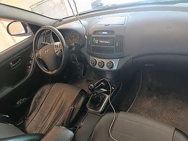 yamaha neos: Hyundai Elantra: 2010 г., 1.6 л, Механика, Бензин, Седан — 10