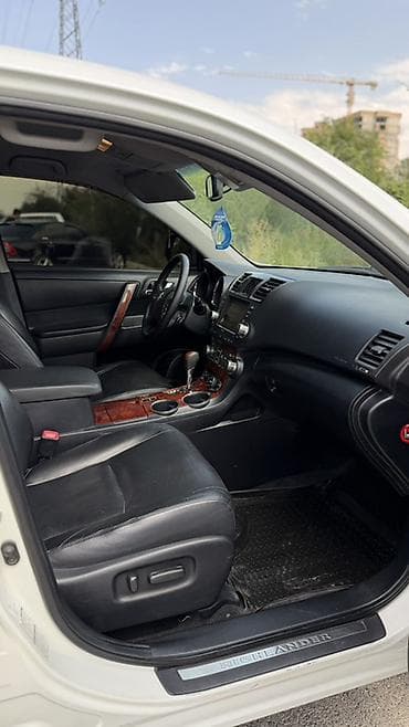 honda crv багаж: Toyota Highlander: 2012 г., 3.5 л, Автомат, Бензин, Кроссовер — 9