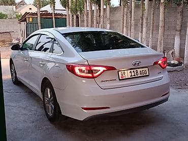 lada 4x4: Hyundai Sonata: 2018 г., 2 л, Автомат, Газ, Седан — 5