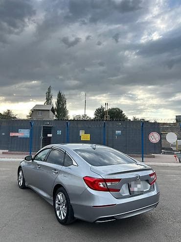 химия авто: Honda Accord: 2018 г., 1.5 л, Вариатор, Бензин, Седан — 2