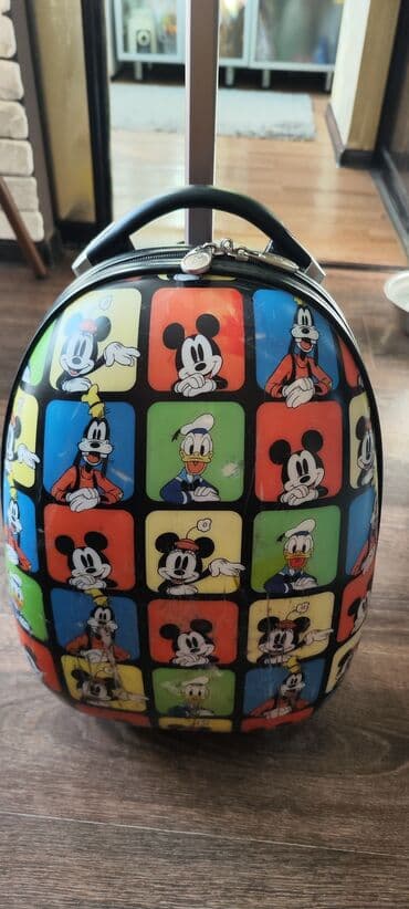 сумка для школы: Продается!,чемодан состояниеена фото Качественный и жёсткий. молния — 3