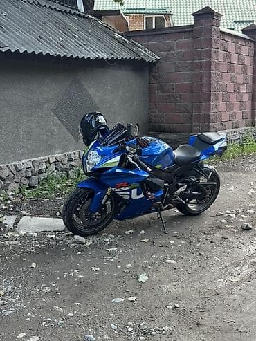 Мотоциклы: Спортбайк Suzuki, 750 куб. см, Бензин, Взрослый, Б/у — 4