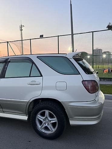 реалии: Toyota Harrier: 1998 г., 3 л, Автомат, Газ, Кроссовер — 5