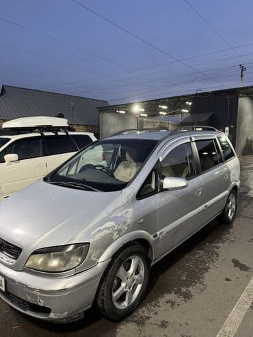 обмен авто с доплатой: Subaru Traviq: 2003 г., Автомат, Бензин, Минивэн — 3