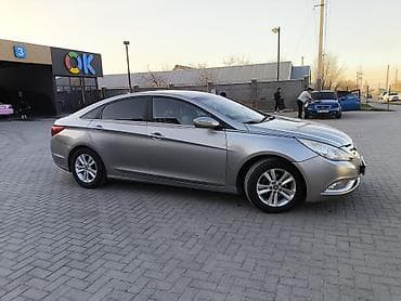 lada 2113: Hyundai Sonata: 2010 г., 0.2 л, Автомат, Бензин, Седан — 3