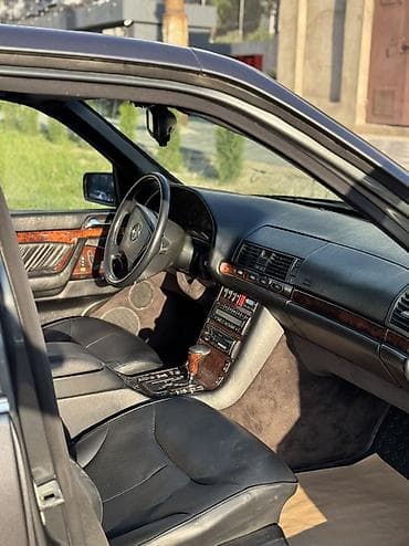 1995: Mercedes-Benz S-Class: 1995 г., 5 л, Автомат, Бензин, Седан — 3