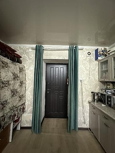 комната в бишкеке: 1 комната, 18 м², Гостиничный тип, 2 этаж, Косметический ремонт — 2