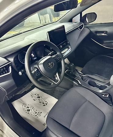 Продажа авто: Toyota Corolla: 2019 г., 1.8 л, Вариатор, Гибрид, Седан — 6
