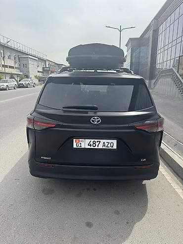 rav4 2021: Toyota Sienna: 2021 г., 2.5 л, Типтроник, Гибрид, Минивэн — 3