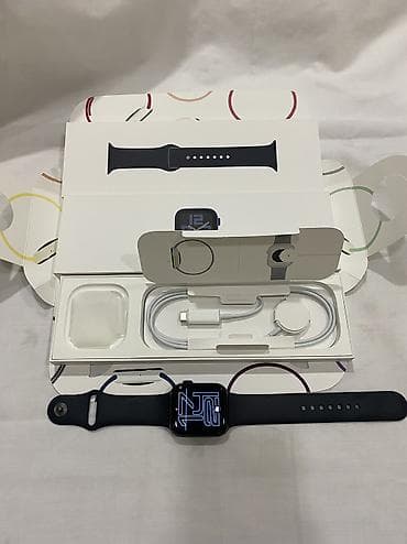 Продаю Apple Watch SE 2 поколение 45mm чёрные! Часы измеряют кислород at lalafo.kg Продаю Apple Watch SE 2 поколение 45mm чёрные! Часы измеряют кислород