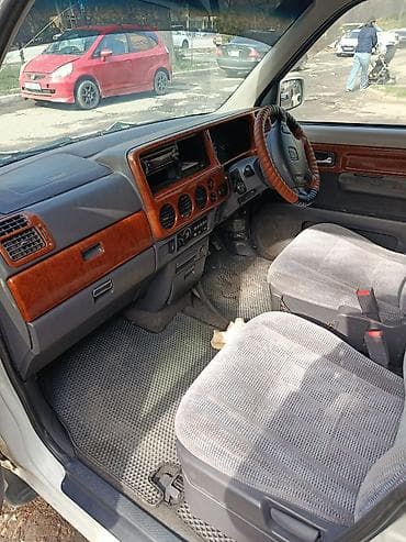 Продажа авто: Honda : 1999 г., 2 л, Автомат, Газ, Минивэн — 6