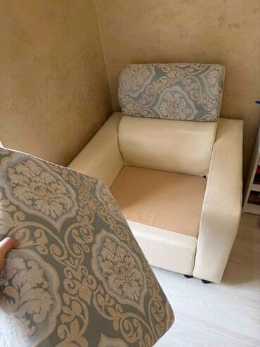 бу мебель для дома: Раскладной диван, Б/у — 7