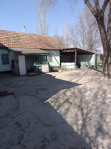 сдаю времянку восток 5: Кара балта ш. Петропавловка айылынан 2этаж там 6ком. кирип эле жашай — 3