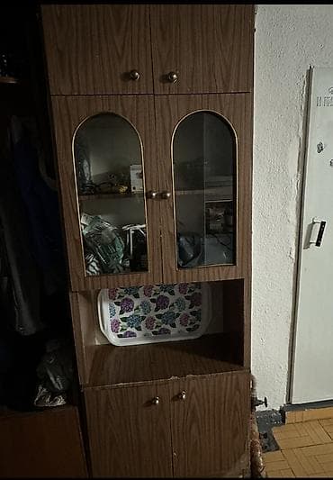 сервант купить: Шкаф-сервант из ламинированного ДСП с витринными дверцами - — 2