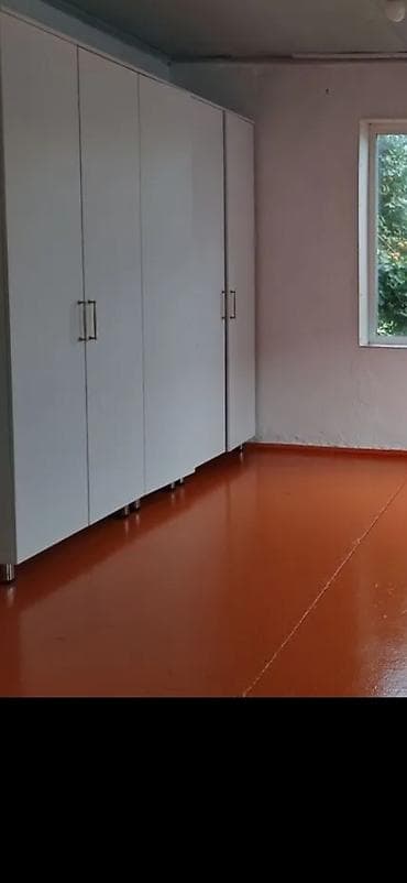 Кыймылсыз мүлк: 70 м², 4 бөлмө, Забор, тосулган — 4