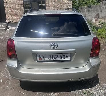 mini coper: Toyota Avensis: 2003 г., 2 л, Автомат, Универсал — 4