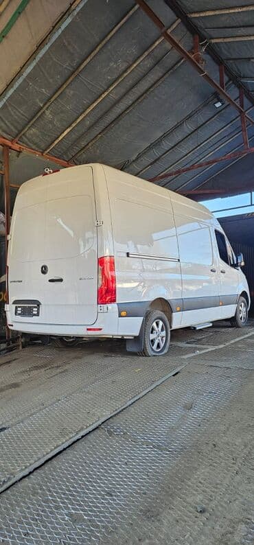 скутер електра: Грузовик, Mercedes-Benz, Стандарт — 5