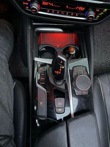 полик нексия 2: BMW 520: 2019 г., 2 л, Автомат, Бензиновая, Седан — 9