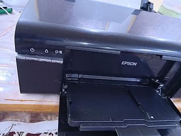 Срочно. Фотопринтер Epson с СНПЧ Продается принтер модель T-50 в очень