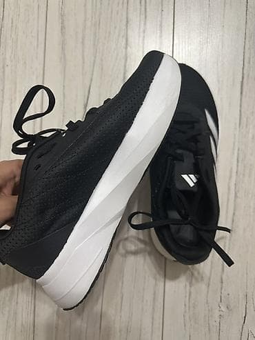 nike react: Кроссовки, 38, Adidas, Б/у, цвет - Черный, Самовывоз — 1