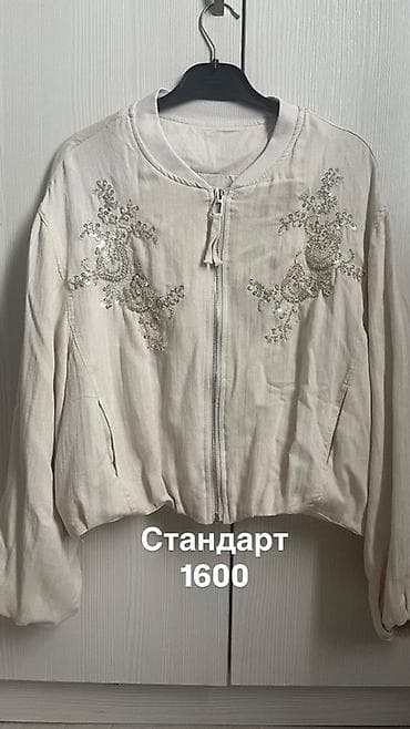 жилет zara: Стильные вещи для базового гардероба: 1) Длинный жилет без рукавов — 9
