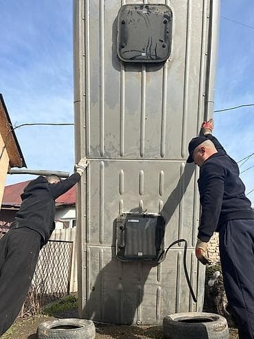 форточка пластиковая: Боковые панели с остеклением для микроавтобуса/кемпера - Комплект — 10